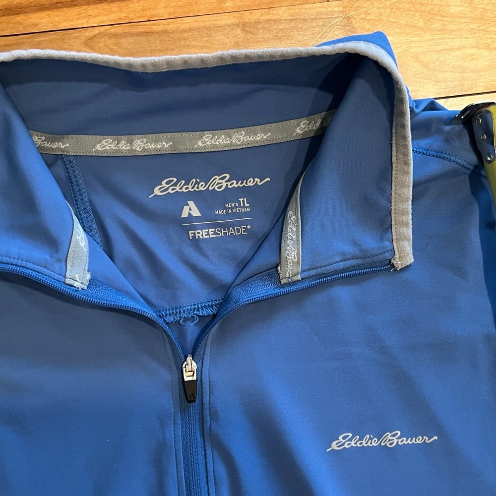 Eddie Bauer Blue Zip-Up quarter zip light pullover
